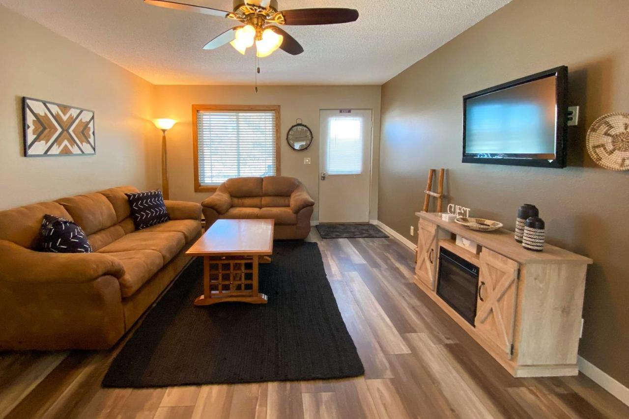 Sacajawea Suite With Deck Near Trails And Sites! Medora Exteriör bild